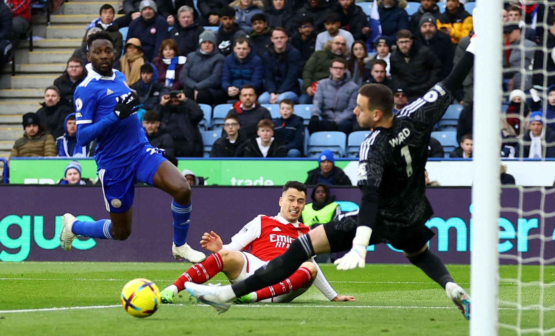 敏锐的球场 敏锐的球场