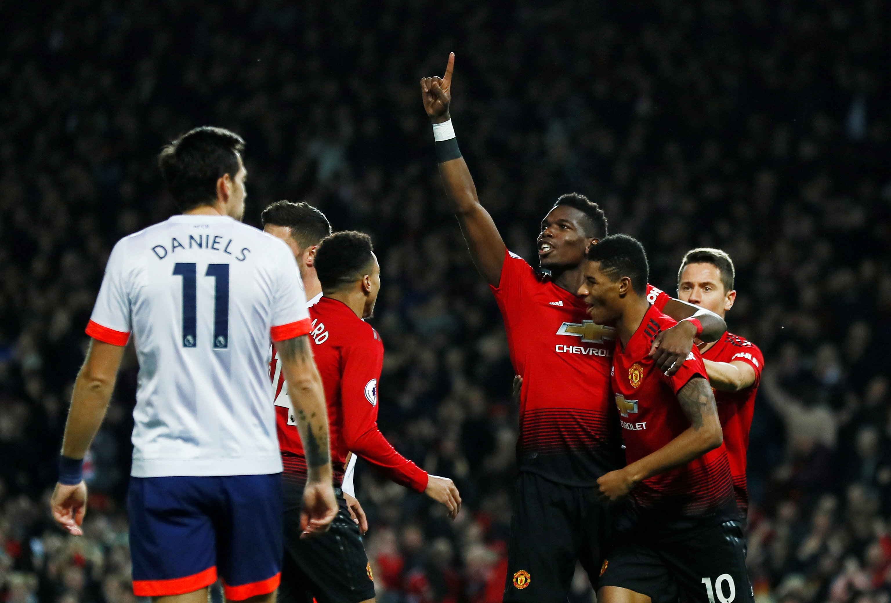 在绿茵场上 在绿茵场上