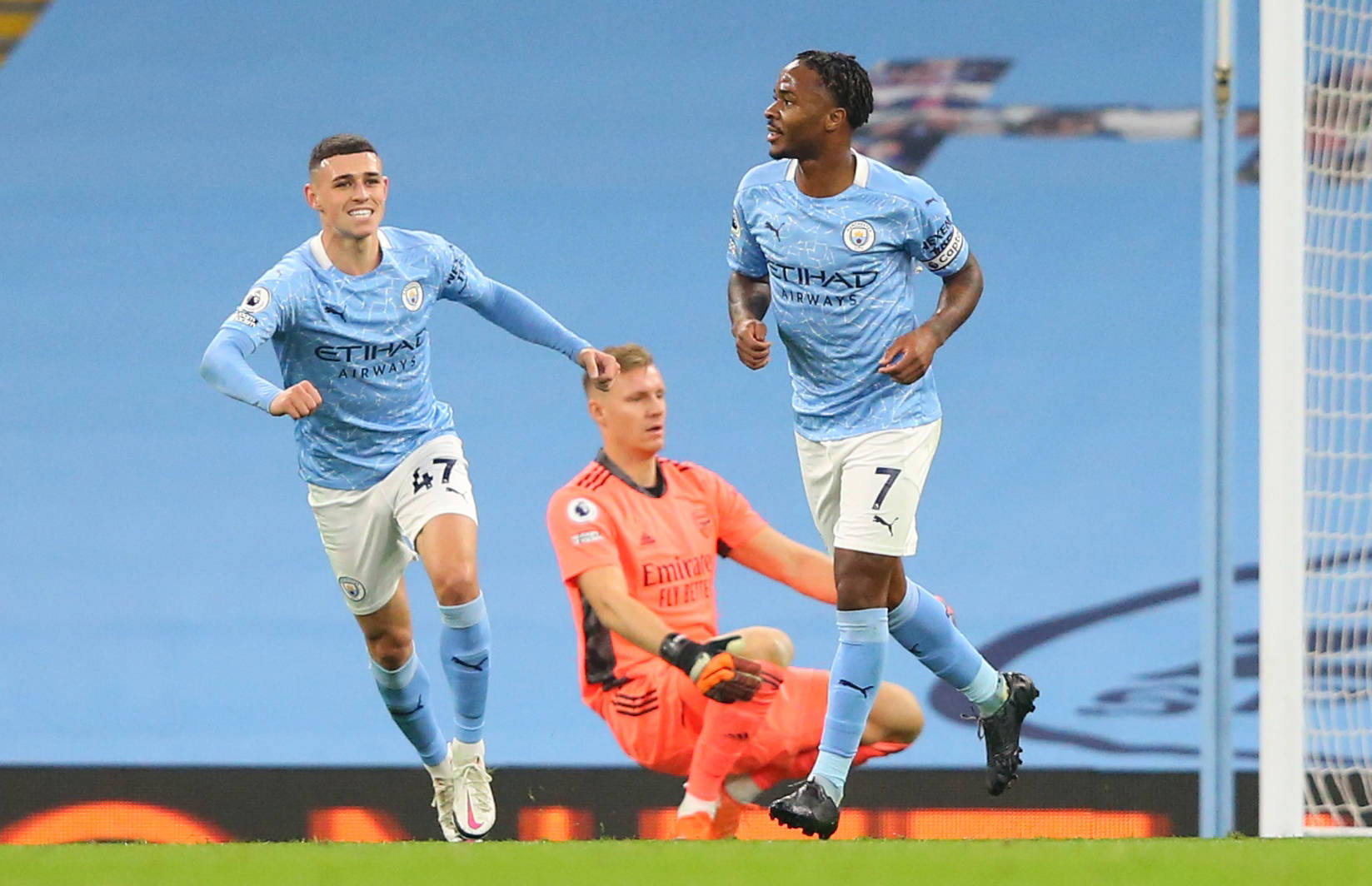 之间形成有 之间形成有